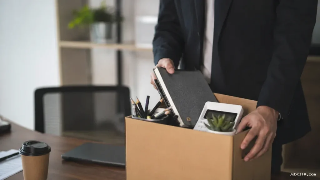 3 Alasan Karyawan Resign dan Memilih Pindah Kerja